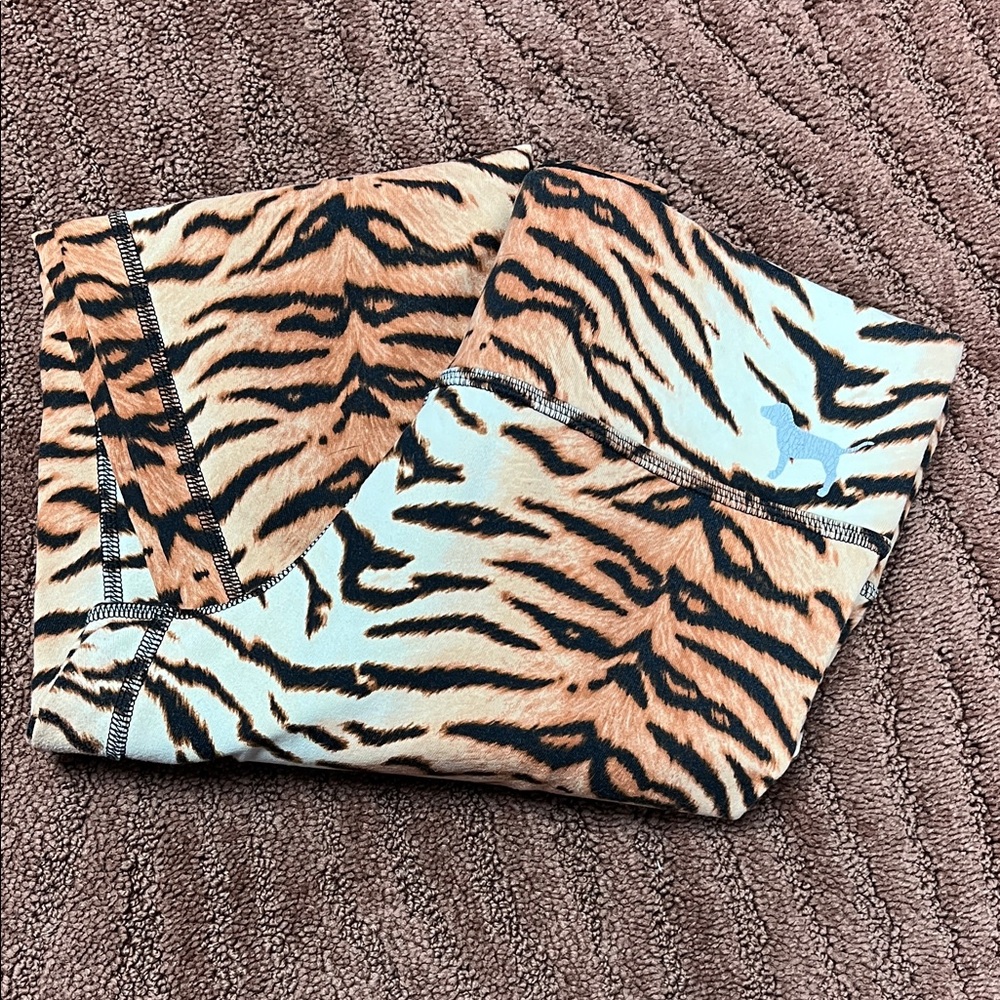 PINK VS Tiger Print Leggings